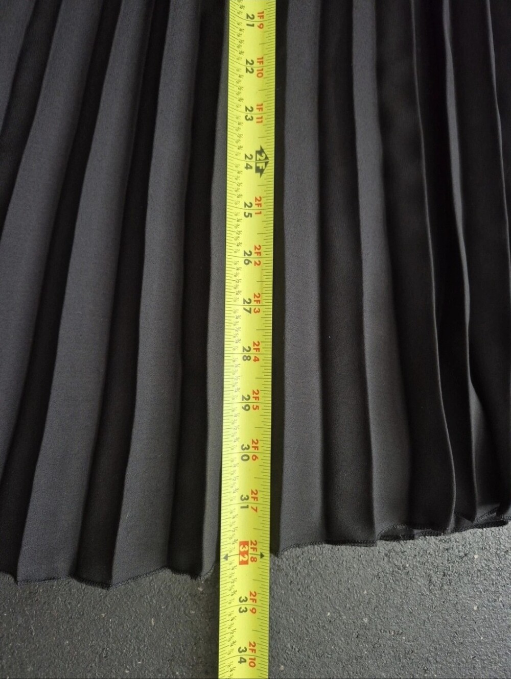 Anne Klein Women's Midi Black Skirt SIZE S - Picture 10 of 10